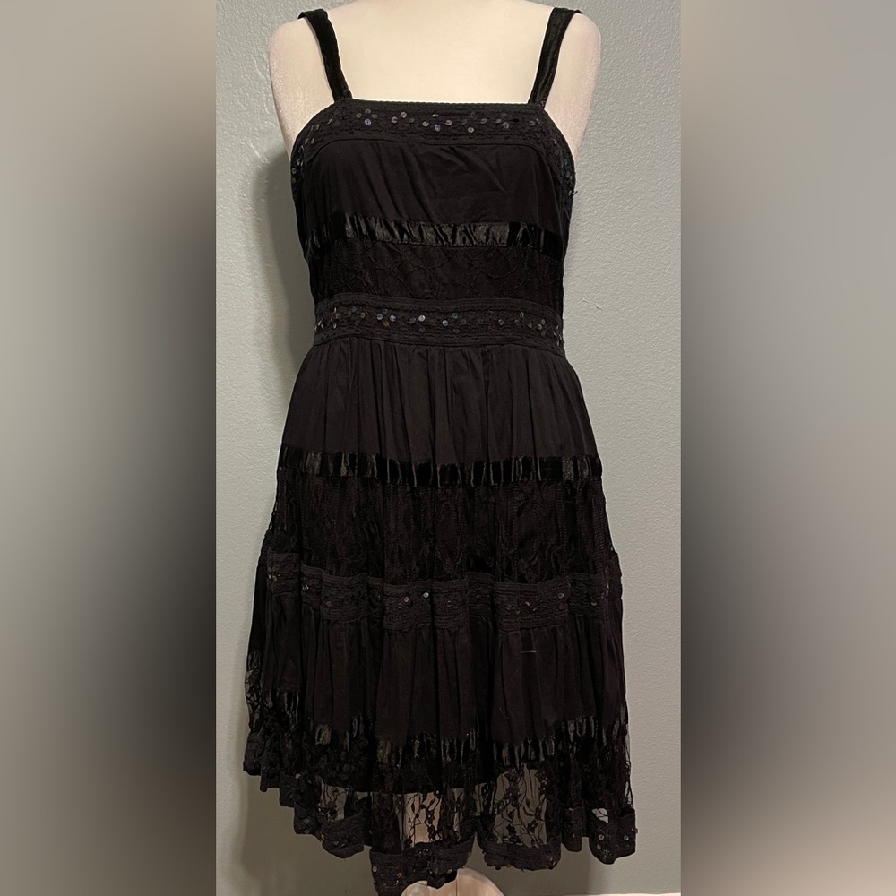 SOHO Black Lace Spaghetti Strap Tiered Mini Dress Boho Chic Cocktail 1X - Flaws
